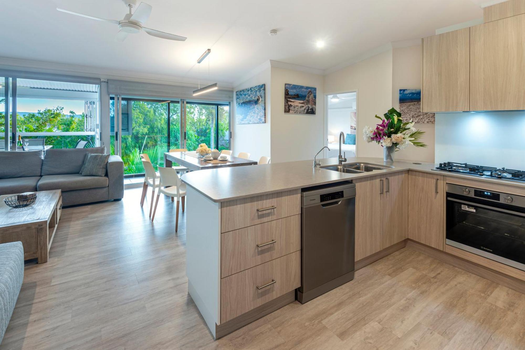 Oasis Apartments On Hamilton Island By Hiha Esterno foto