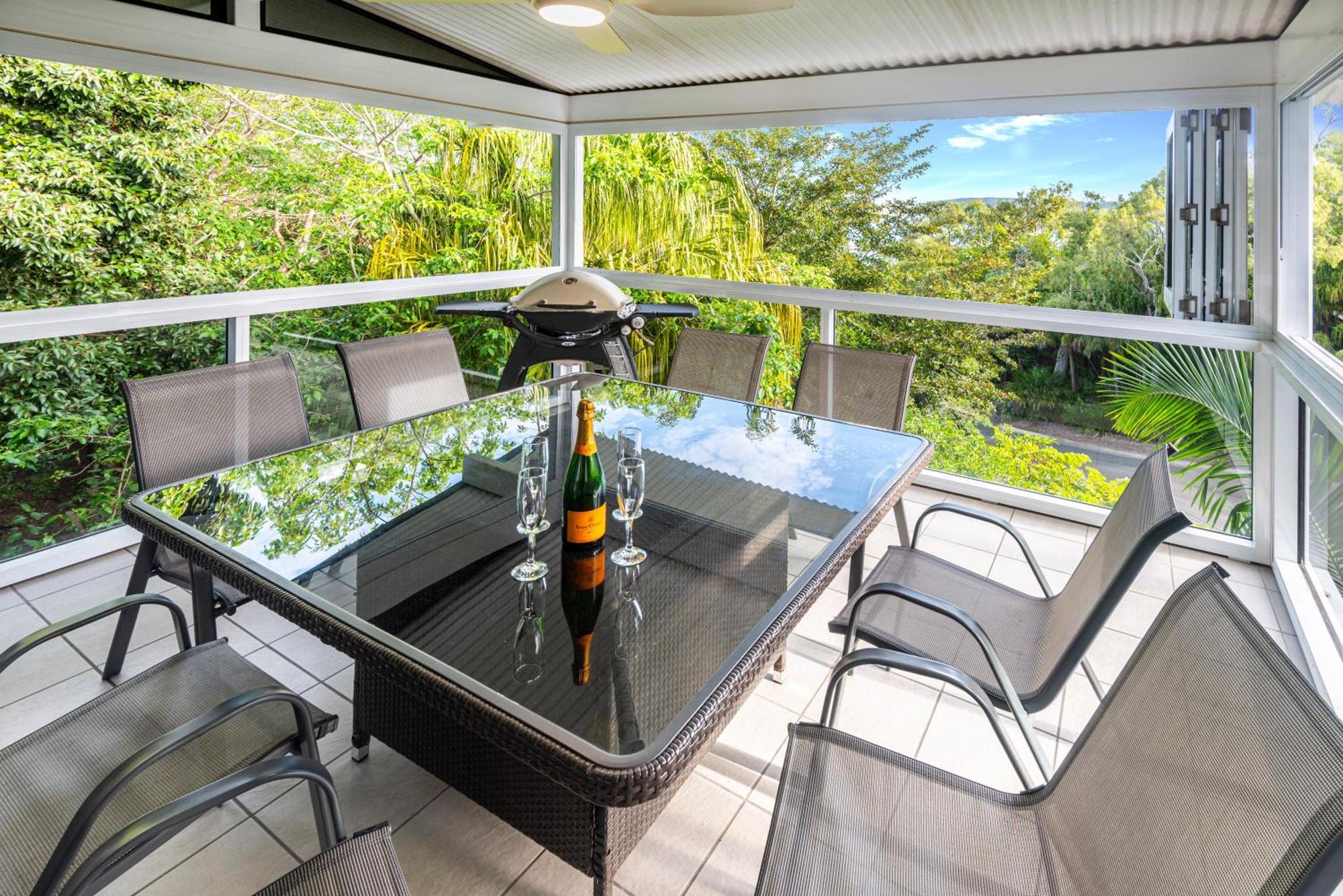 Oasis Apartments On Hamilton Island By Hiha Esterno foto